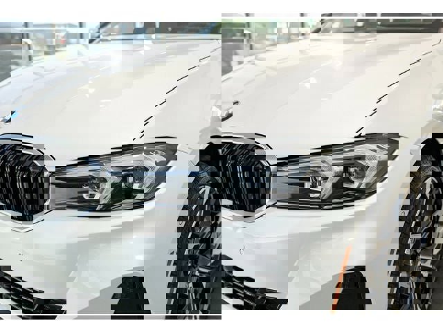 New 2026 BMW 330i xDrive Sedan w/ Premium Package image 48