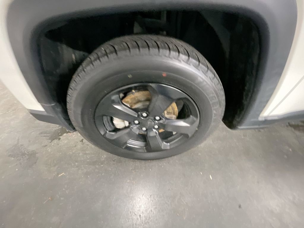 Used 2021 Jeep Compass Latitude image 30