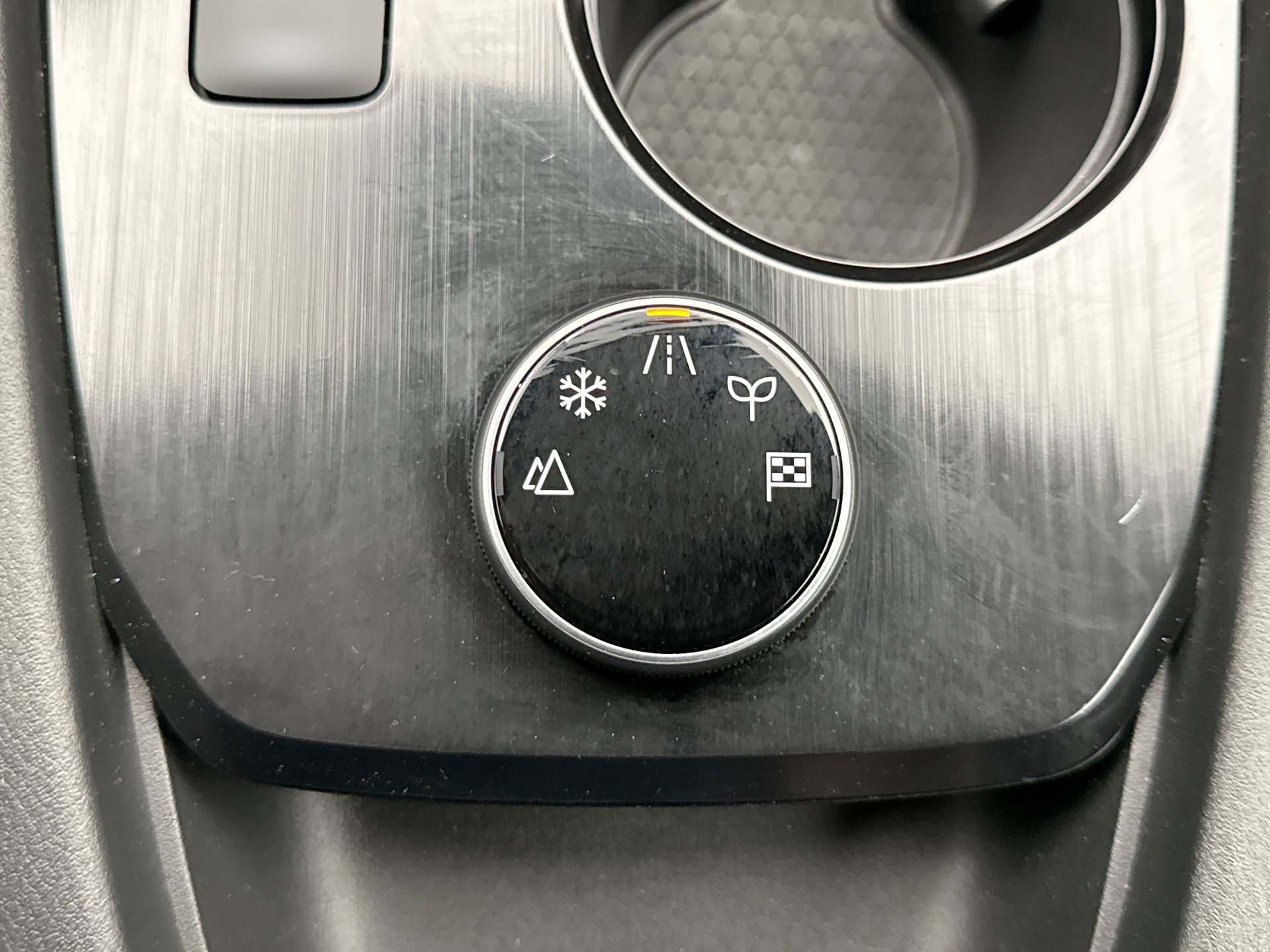 Used 2023 Nissan Rogue S AWD/4WD image 17