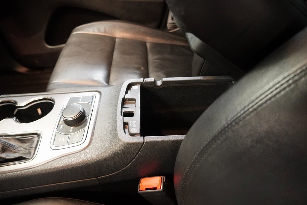 Used 2020 Jeep Grand Cherokee Limited image 24