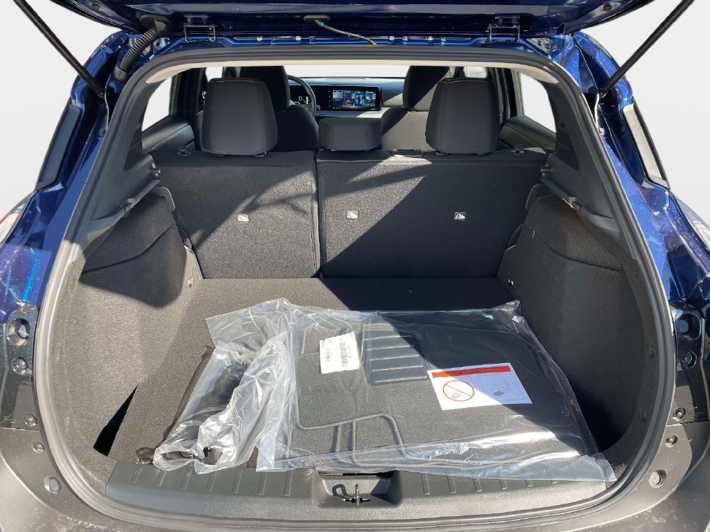 New 2027 Nissan Kicks SV AWD/4WD image 14