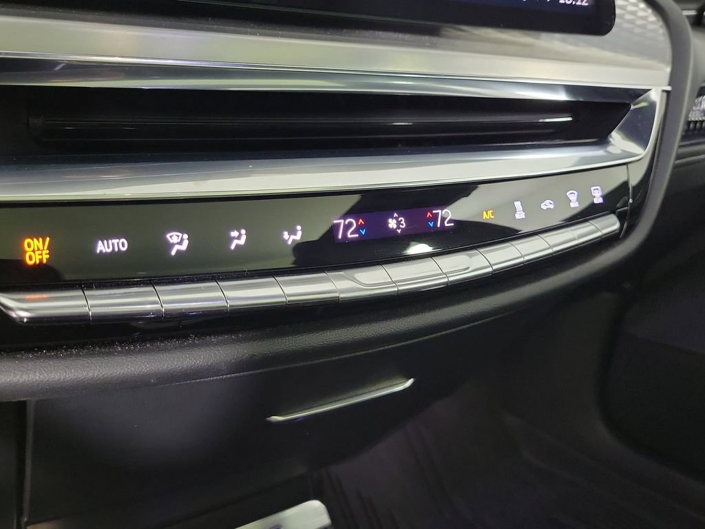 Used 2024 Cadillac Lyriq Luxury RWD image 27