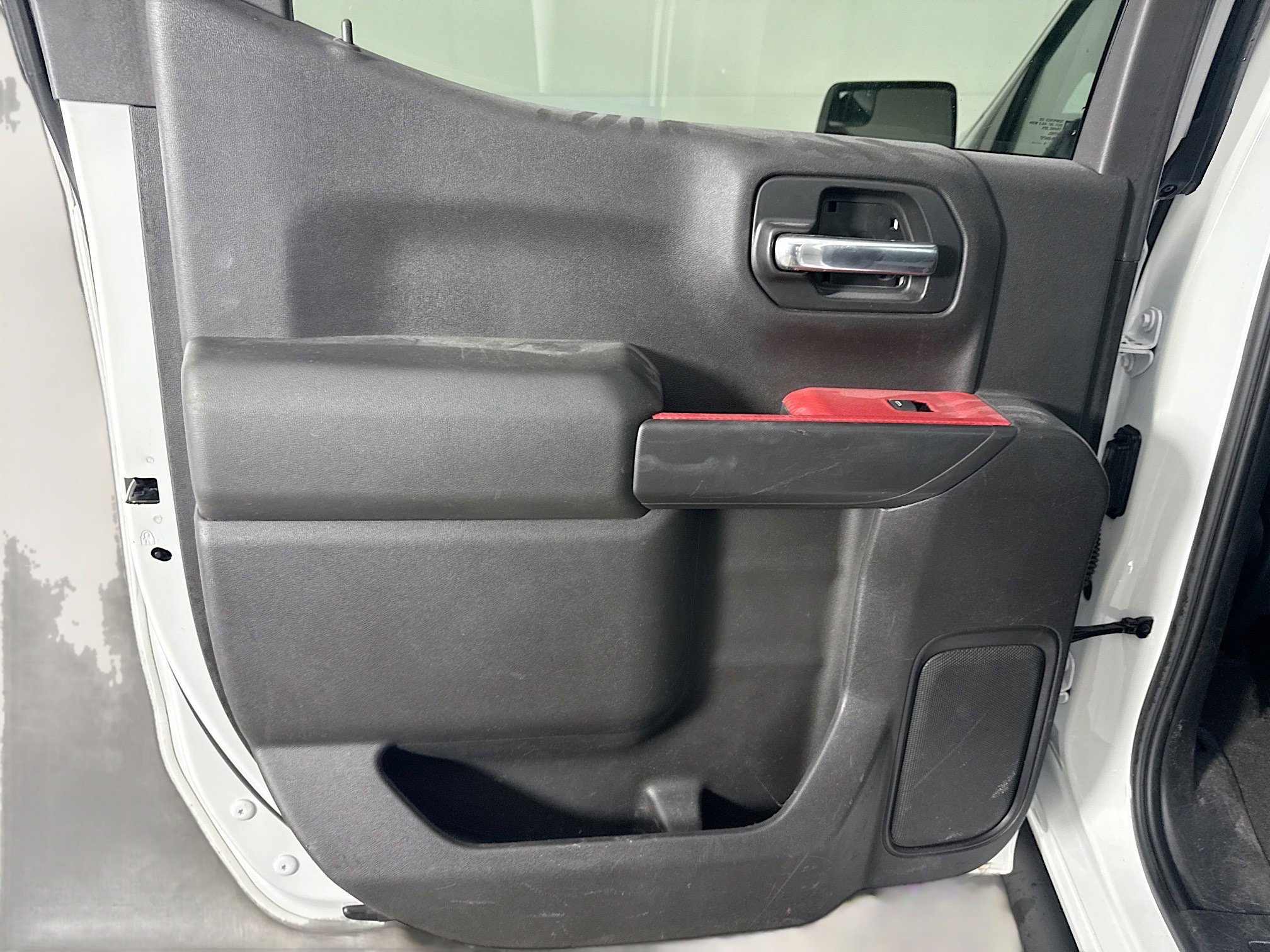 Used 2019 Chevrolet Silverado 1500 Custom Trail Boss w/ Custom Convenience Package image 24