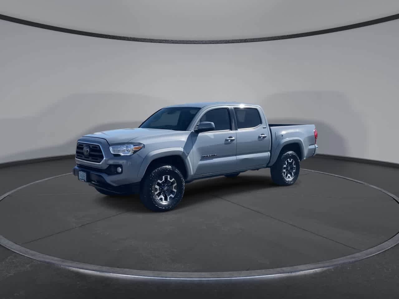 Certified 2019 Toyota Tacoma SR5 AWD/4WD image 4
