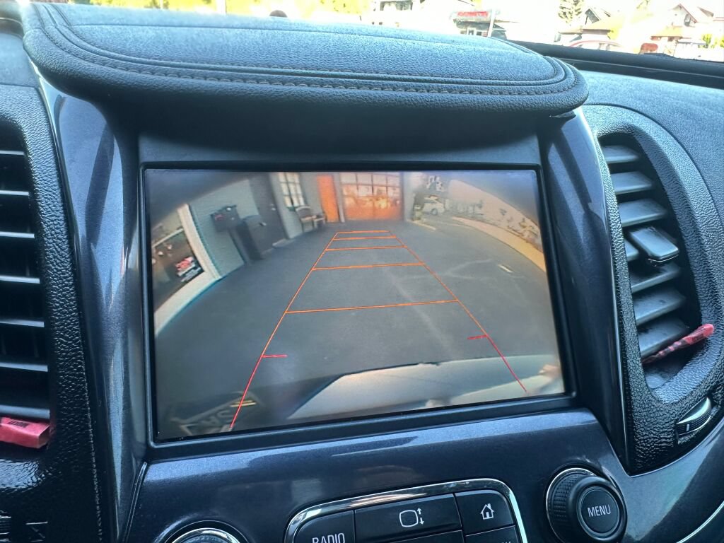 Used 2016 Chevrolet Impala LTZ FWD image 23