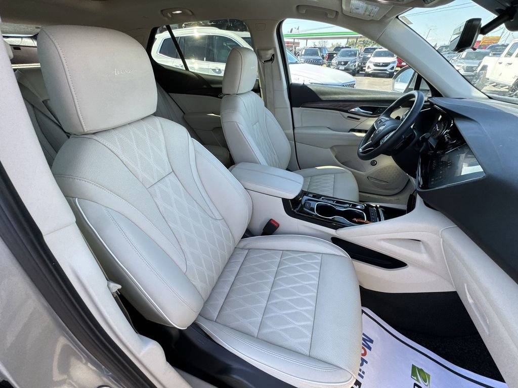 Used 2023 Buick Envision Avenir AWD/4WD image 25
