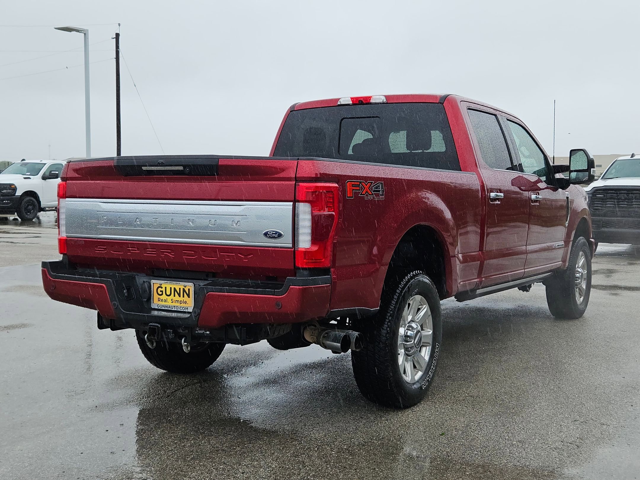 Used 2019 Ford F250 Platinum w/ FX4 Off-Road Package AWD/4WD image 3
