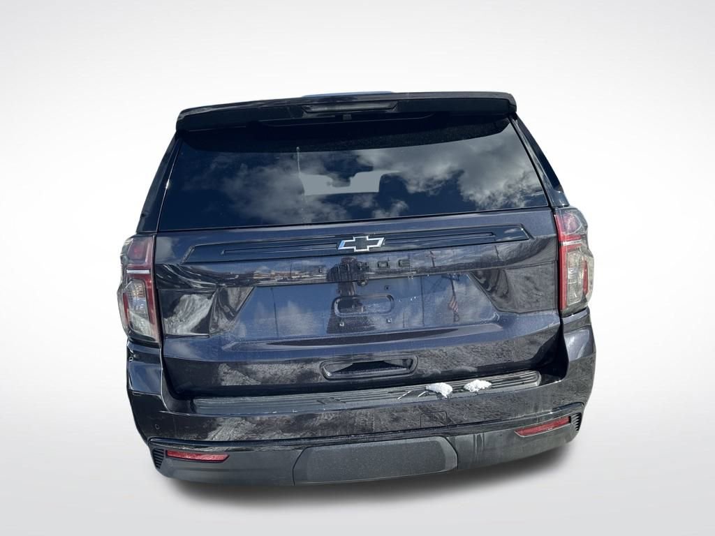 Used 2024 Chevrolet Tahoe Z71 w/ Luxury Package image 4