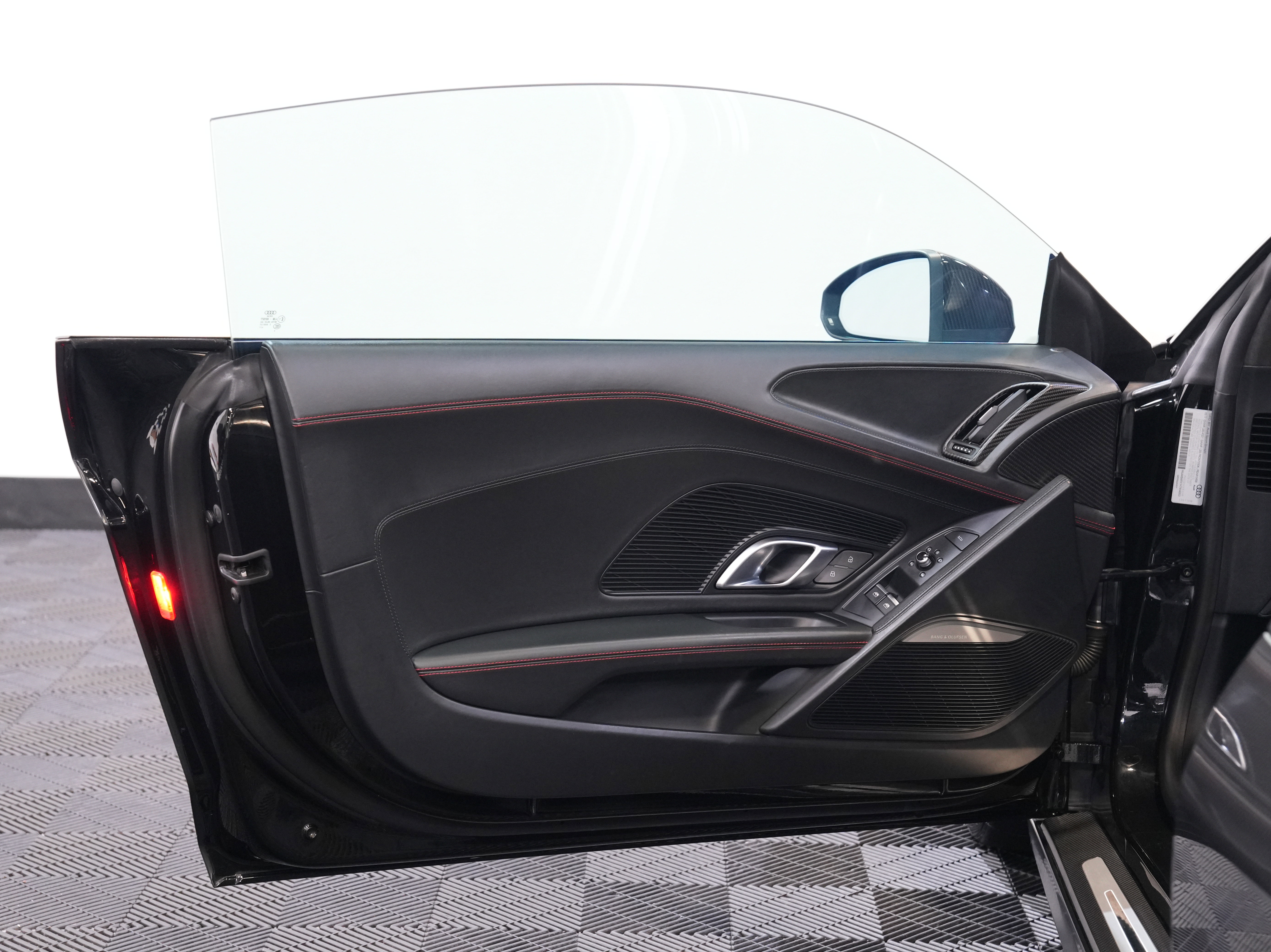 Used 2017 Audi R8 V10 plus image 23