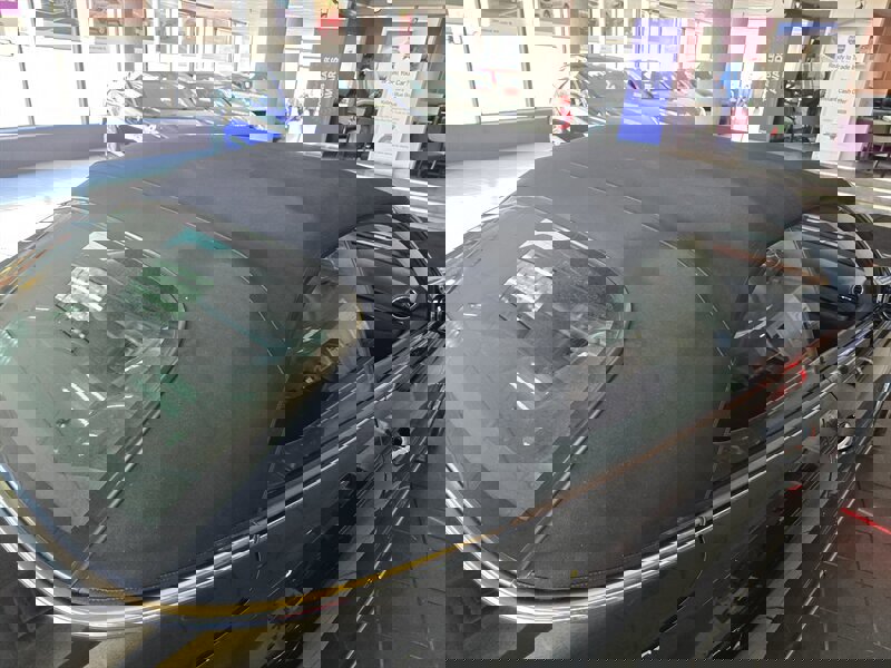 Used 2004 Mercedes-Benz CLK 320 Cabriolet image 21