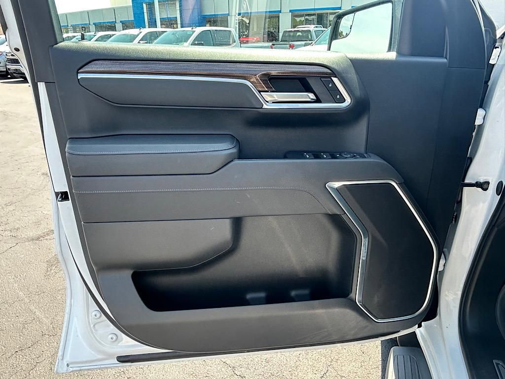 New 2025 Chevrolet Silverado 1500 LT w/ All Star Edition Plus image 14