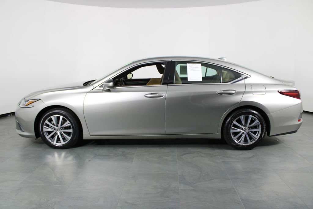 Used 2021 Lexus ES 350 w/ Premium Package image 10
