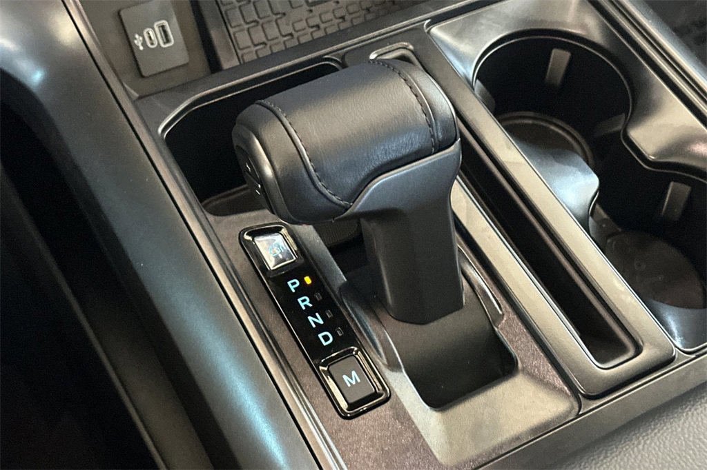 New 2025 Ford F150 Lariat w/ Equipment Group 501A Mid image 18