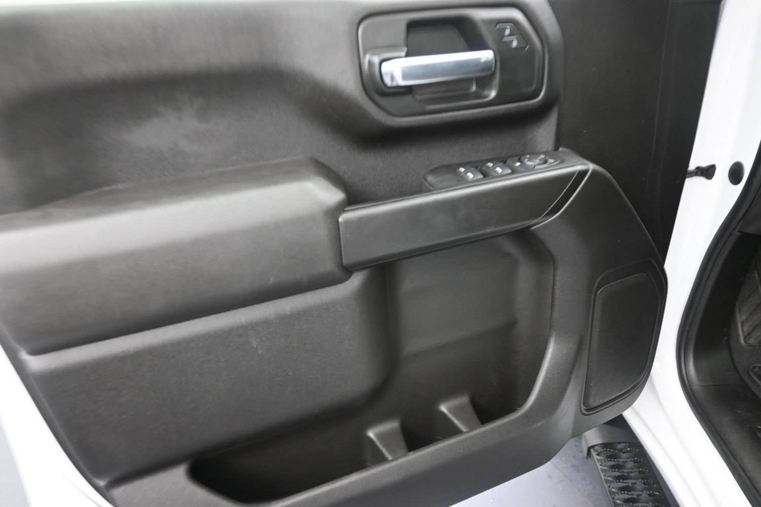 Used 2024 Chevrolet Silverado 2500 Custom w/ Custom Convenience Package AWD/4WD image 13