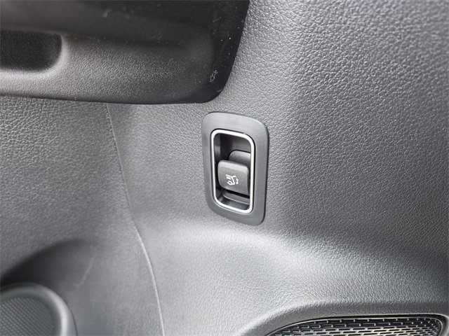 New 2026 Mercedes-Benz GLB 250 4MATIC image 23