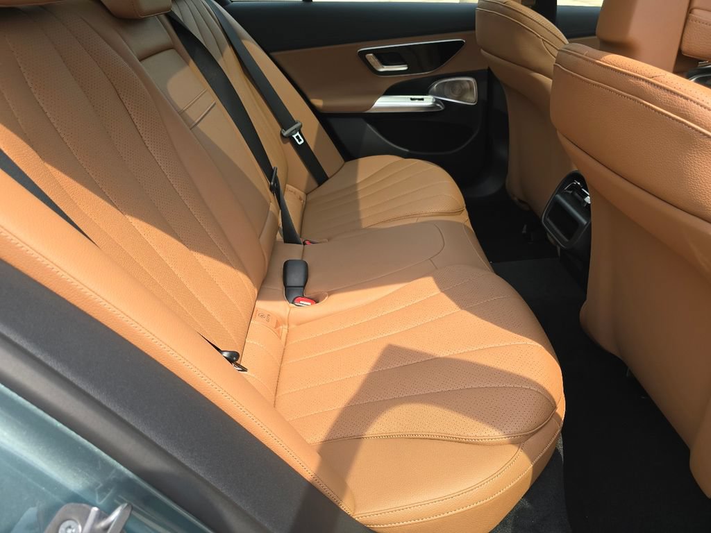 New 2027 Mercedes-Benz E 450 4MATIC Sedan image 21