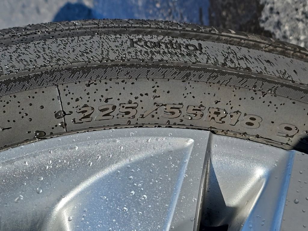 Used 2025 Buick Encore GX Preferred FWD image 44