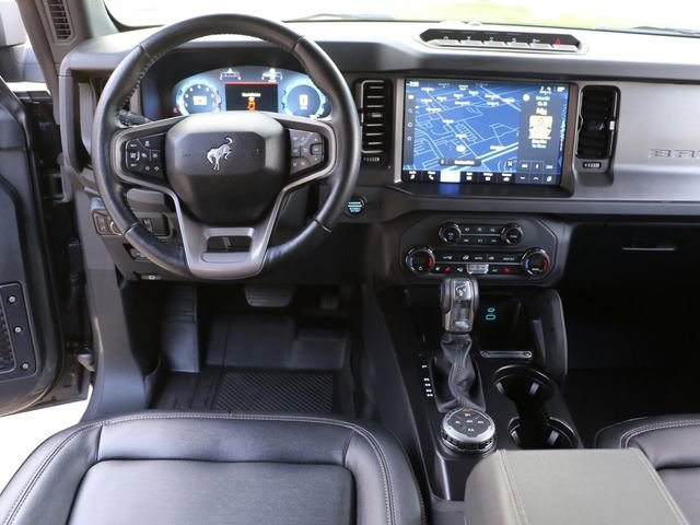 Used 2025 Ford Bronco Badlands AWD/4WD image 17