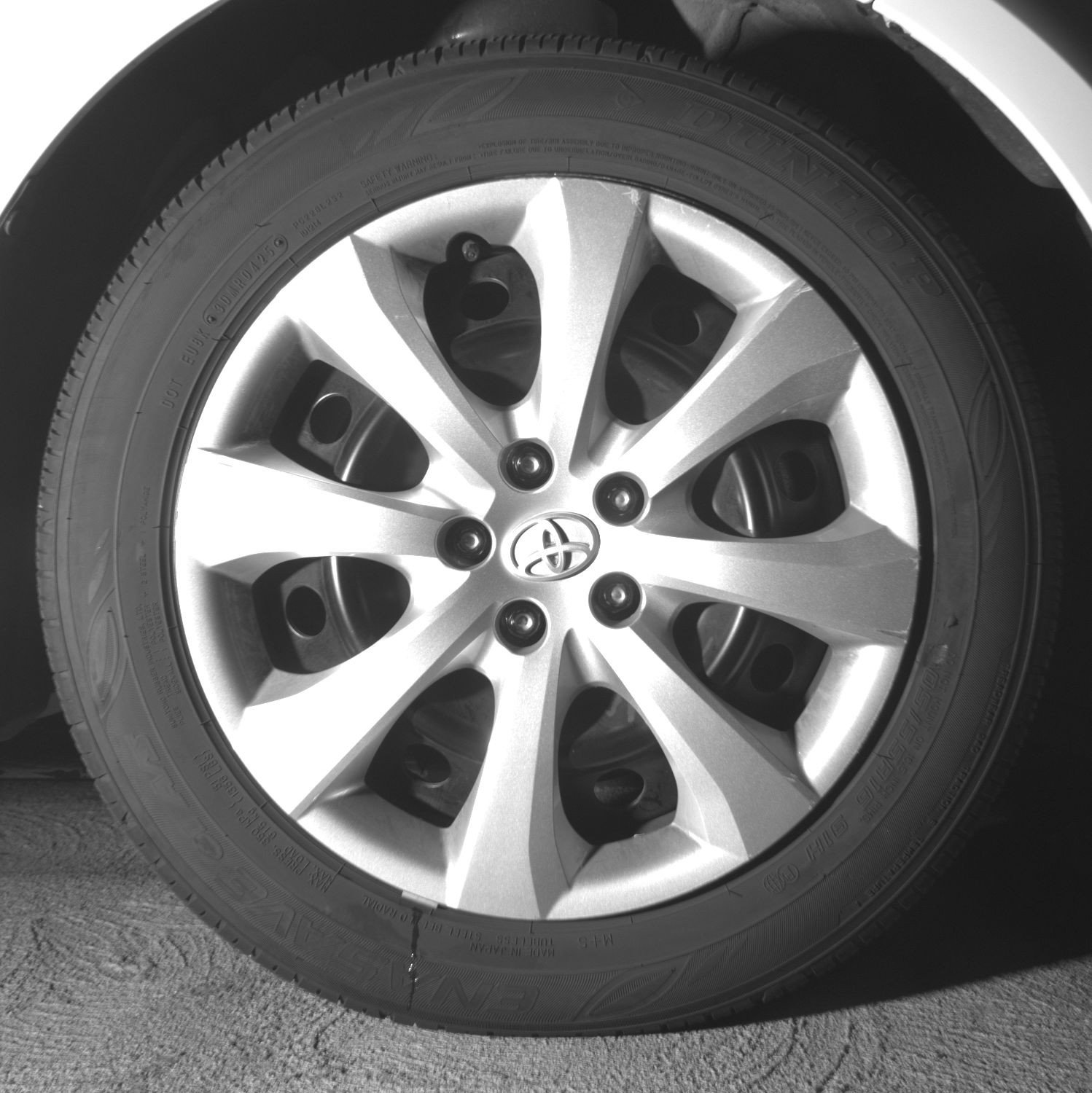 Used 2025 Toyota Corolla LE FWD image 13