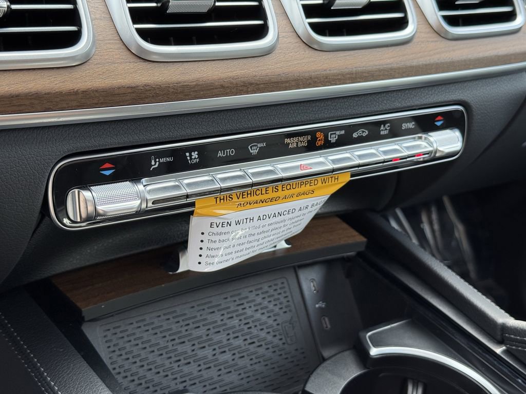 New 2026 Mercedes-Benz GLS 450 4MATIC image 26