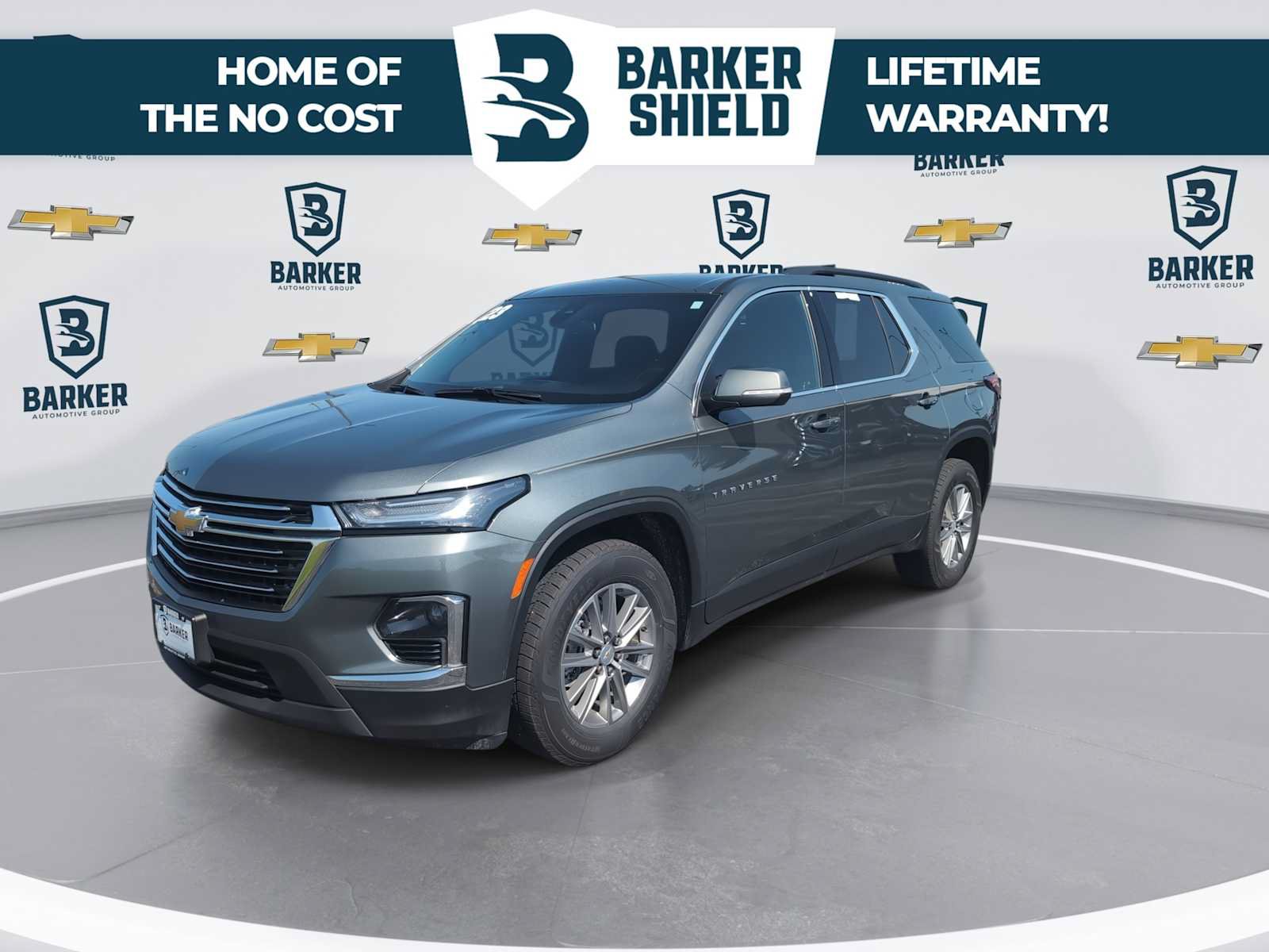 Used 2023 Chevrolet Traverse LT FWD image 4