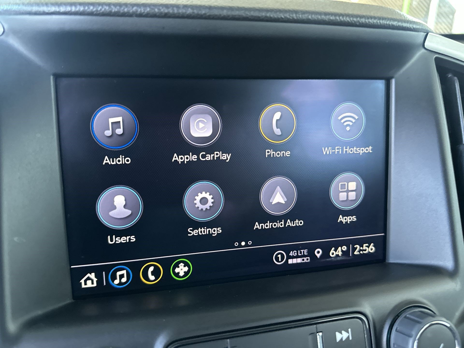 Used 2024 GMC Terrain SLT image 20