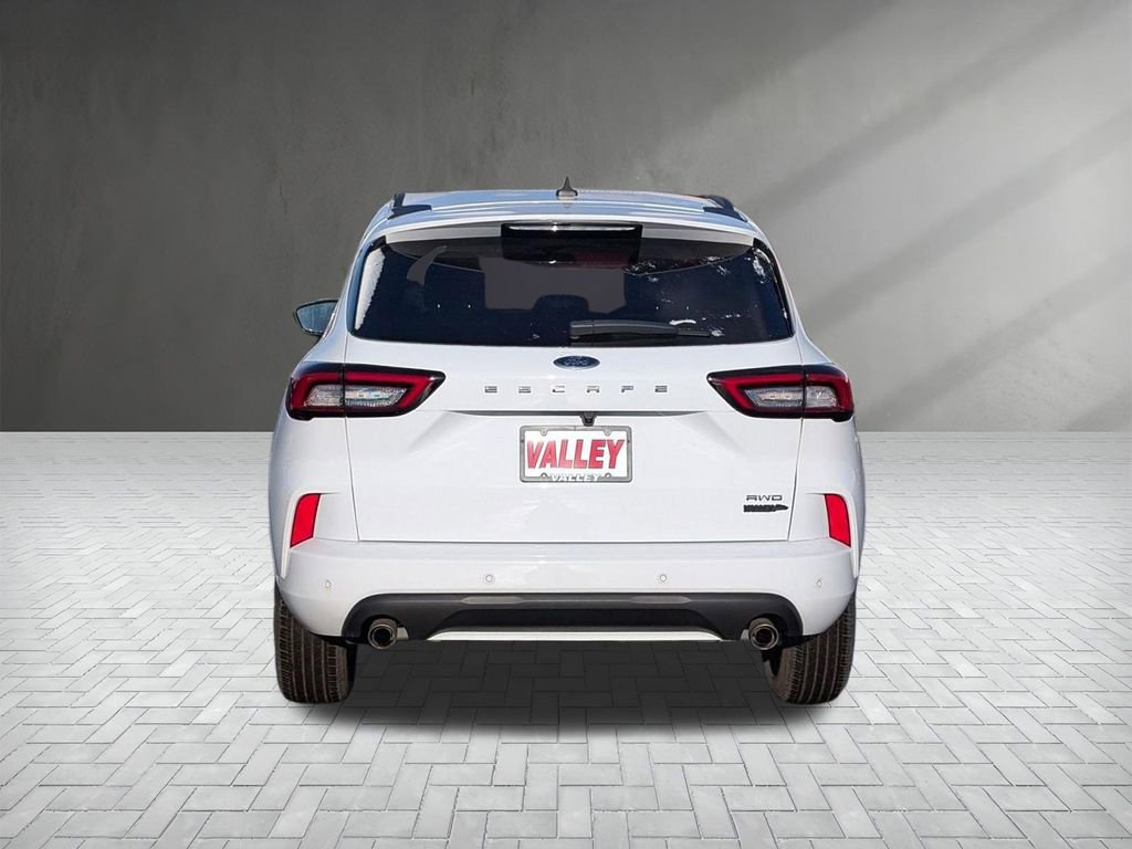 Used 2023 Ford Escape ST-Line w/ Tech Pack #1 image 8