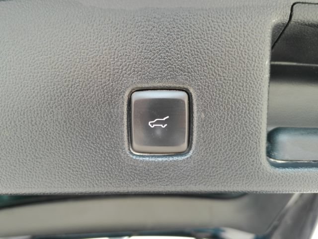Used 2021 Ford Escape SE w/ SE Sport Appearance Package FWD image 24