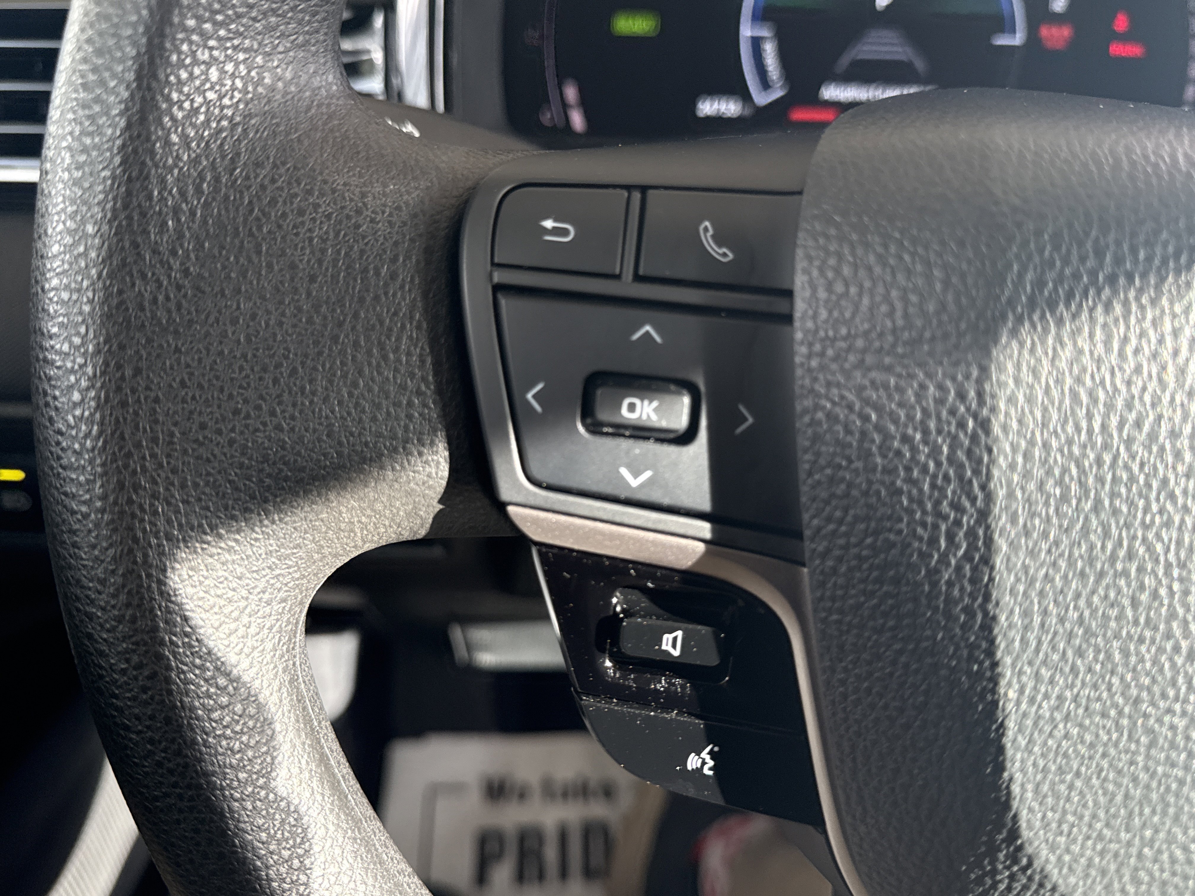 Used 2025 Toyota Camry LE image 20