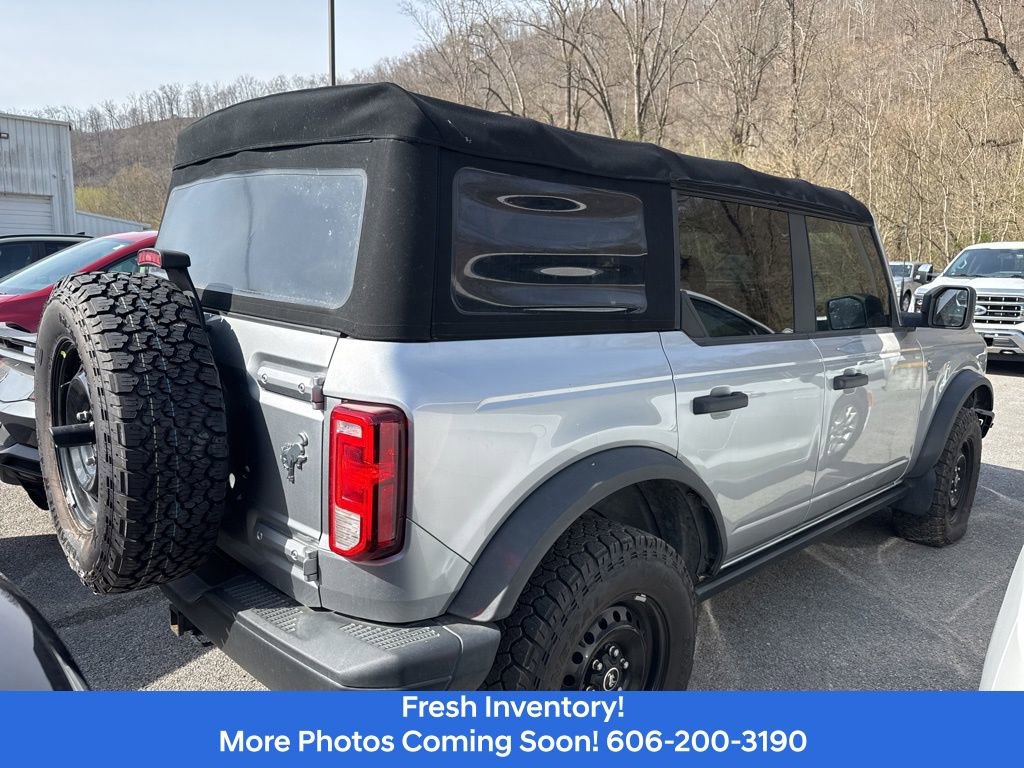 Used 2021 Ford Bronco Black Diamond image 7