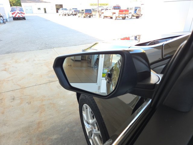 Used 2024 Chevrolet Equinox LT w/ LPO, Floor Liner Package AWD/4WD image 38