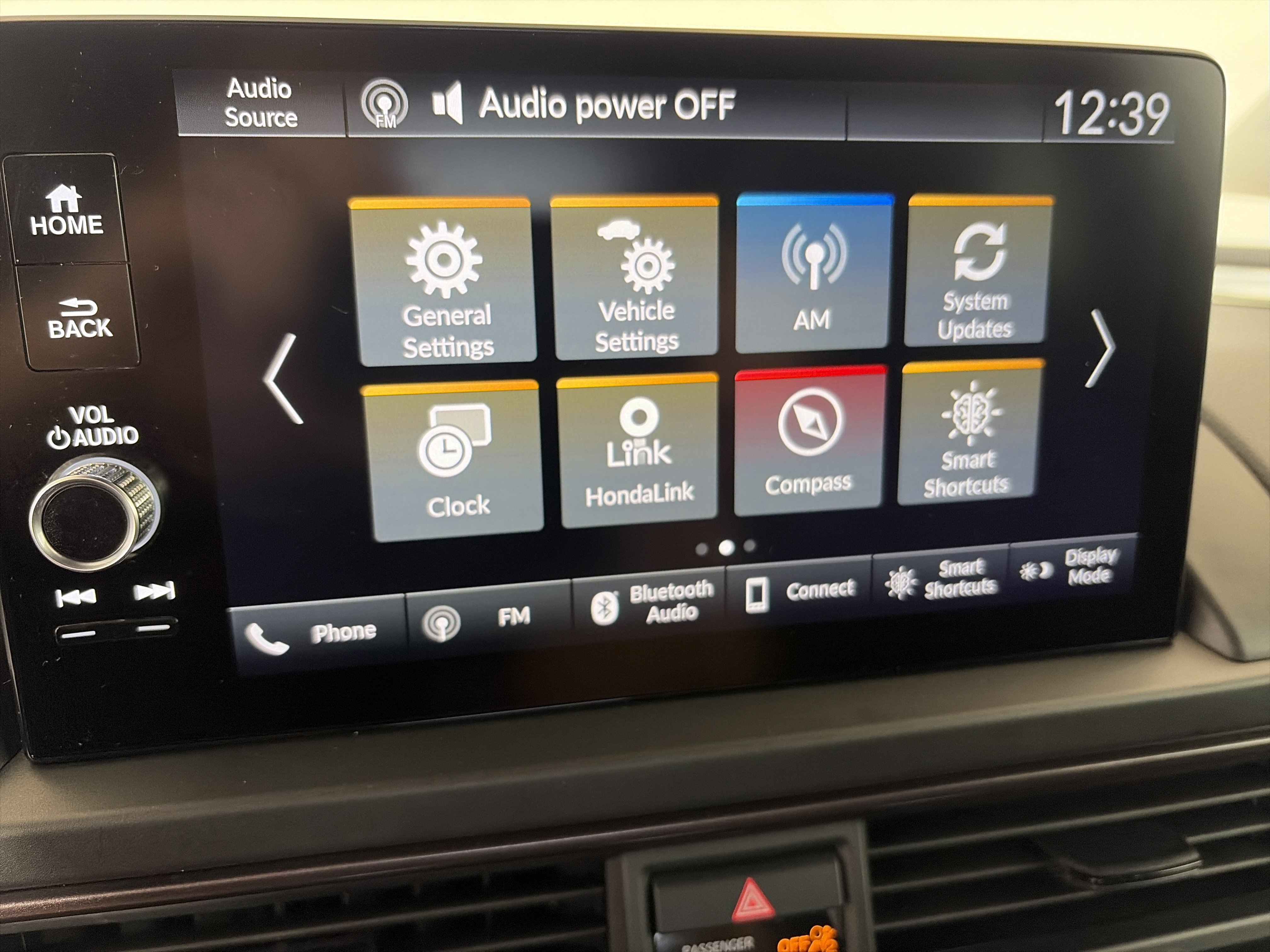 Used 2025 Honda Pilot TrailSport image 24