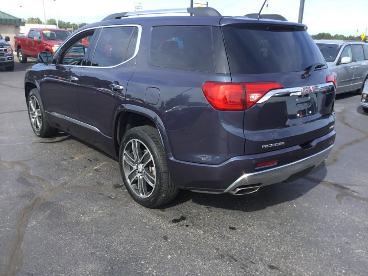 Used 2019 GMC Acadia Denali w/ Technology Package image 11