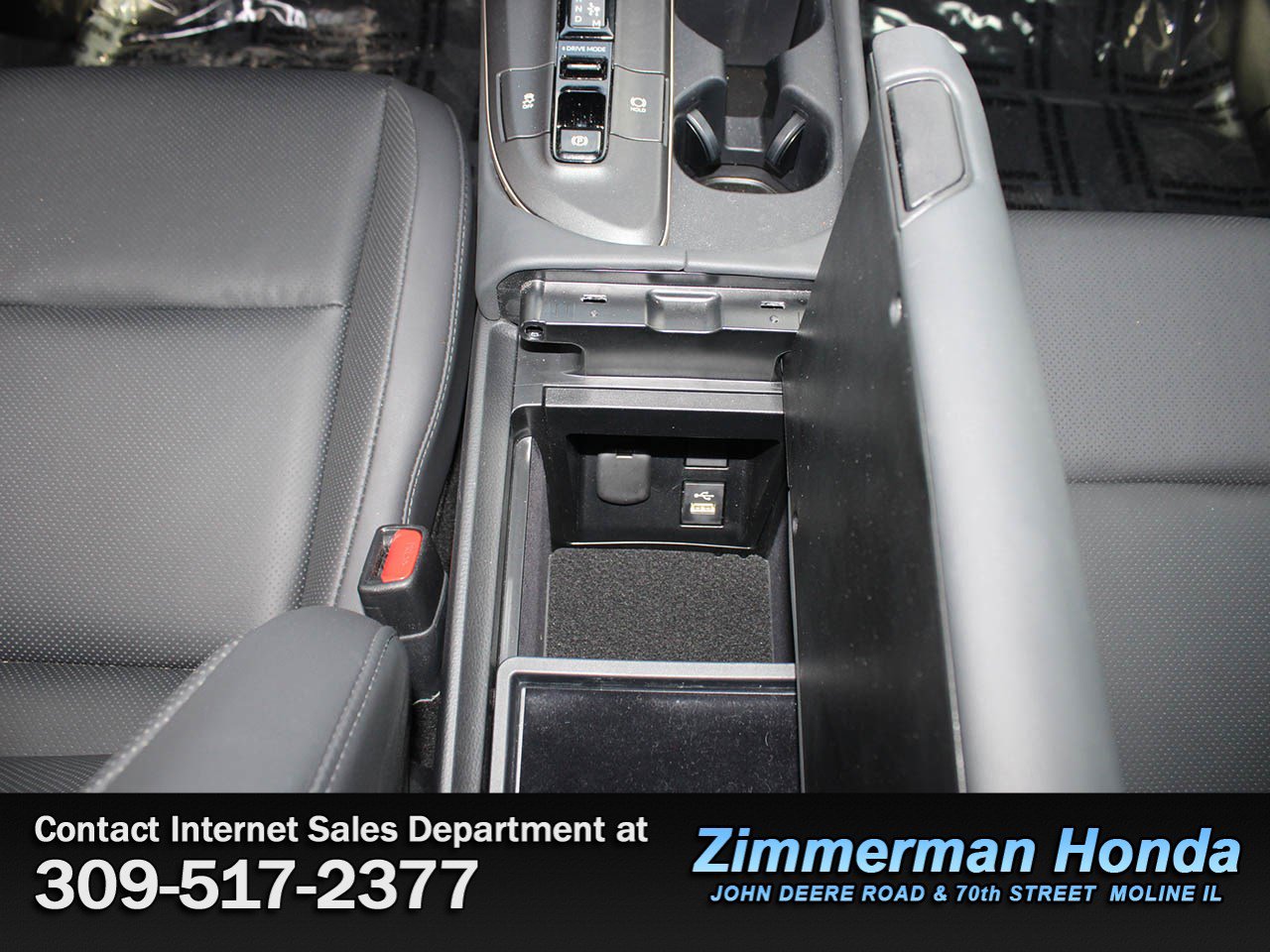 Used 2023 Toyota Crown Platinum AWD/4WD image 18