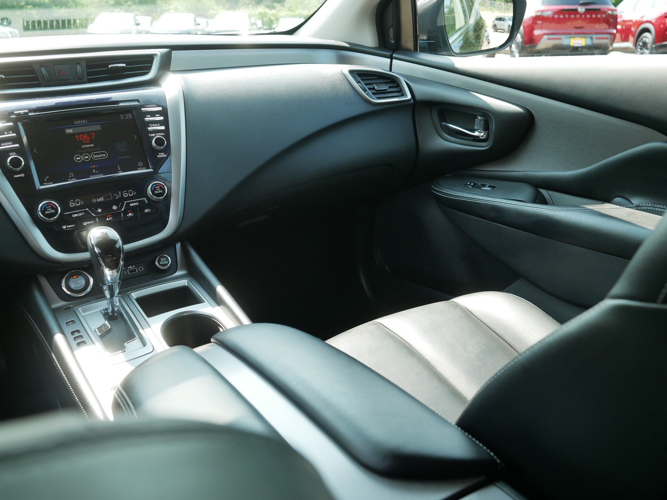 Certified 2024 Nissan Murano SV w/ SV Midnight Edition Package AWD/4WD image 11