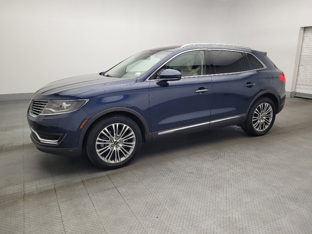 Used 2017 Lincoln MKX Reserve w/ Driver Assistance Package image 2