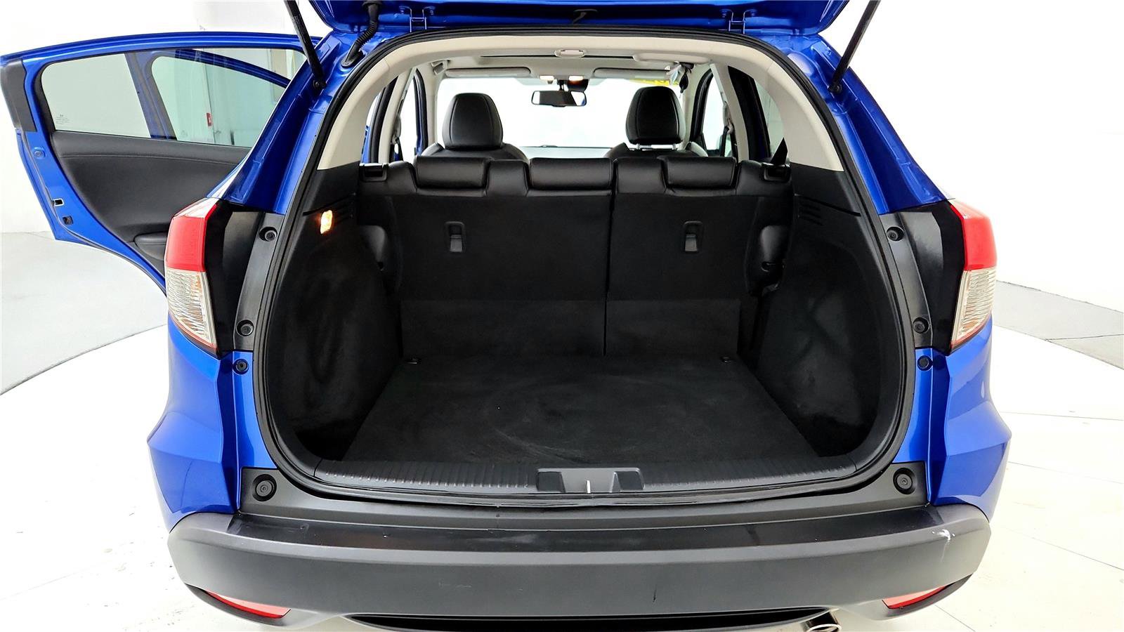 Used 2021 Honda HR-V EX-L image 32