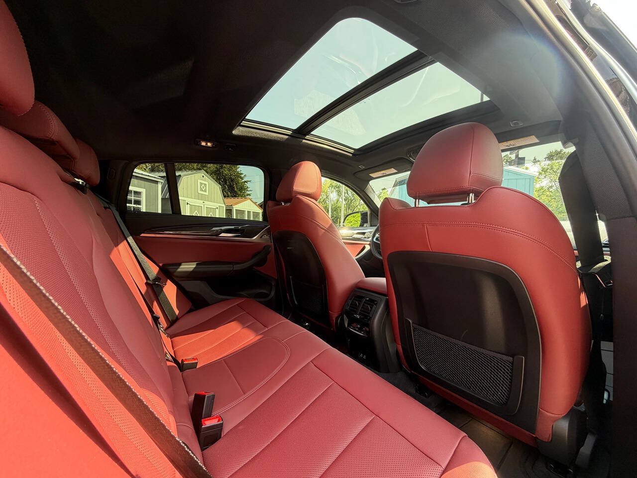 Used 2022 BMW X4 M40i AWD/4WD image 17