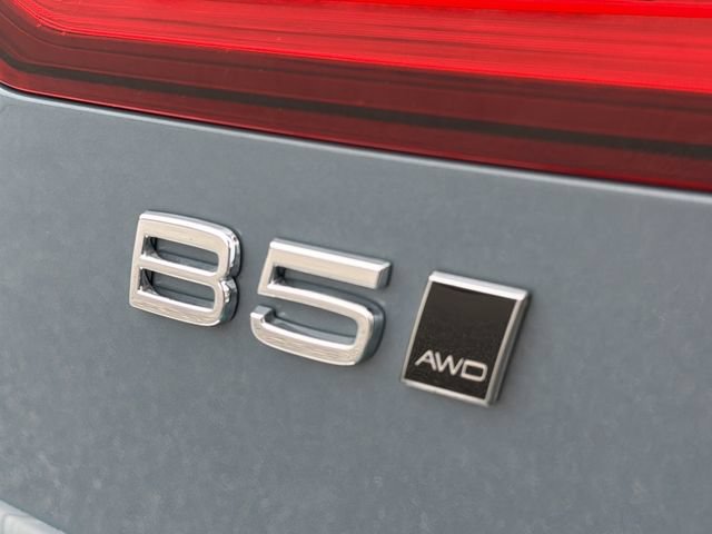 Used 2024 Volvo V60 B5 Cross Country Plus AWD/4WD image 34