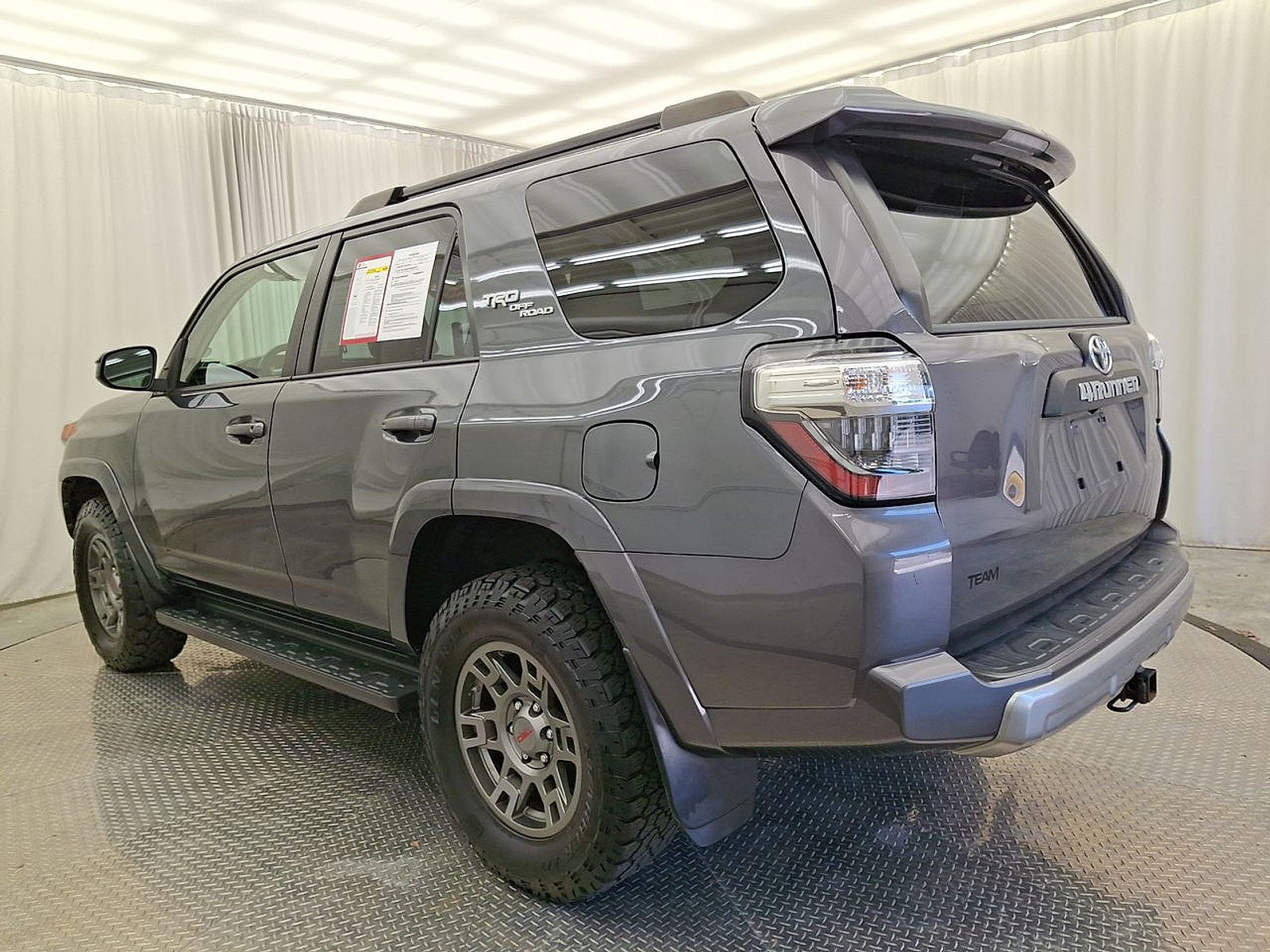 Certified 2019 Toyota 4Runner TRD Off-Road AWD/4WD image 21