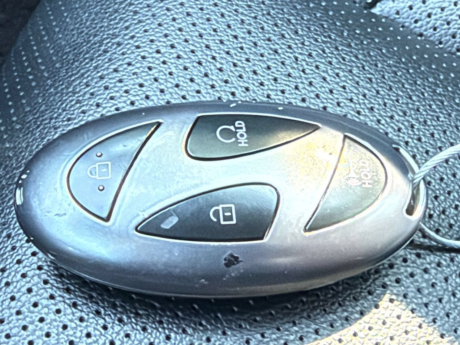 Used 2025 Hyundai Elantra Limited FWD image 21