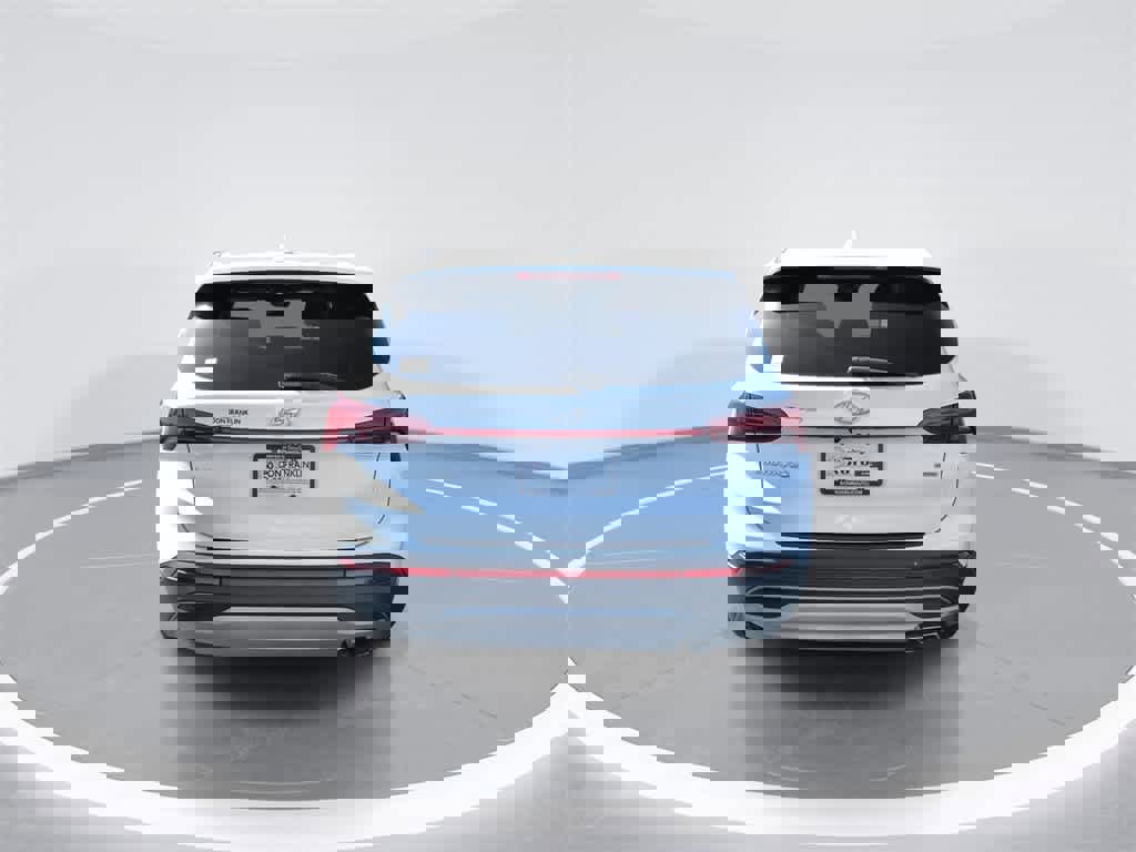Used 2023 Hyundai Santa Fe SE image 7