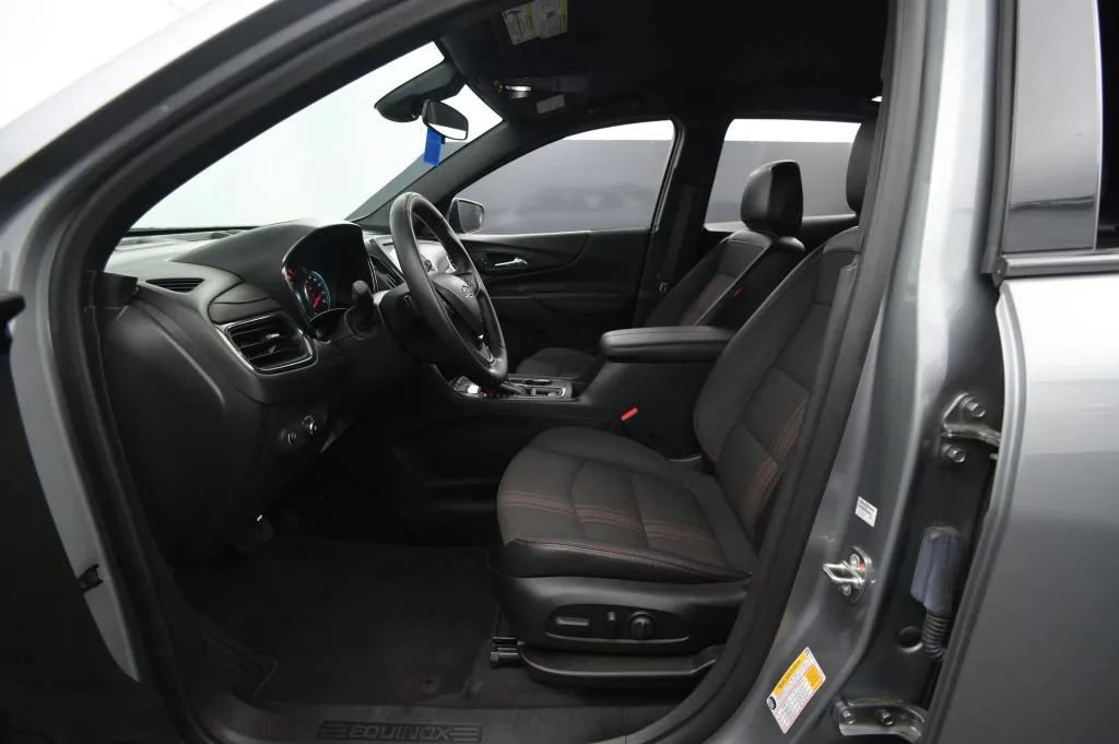 Used 2023 Chevrolet Equinox RS AWD/4WD image 37