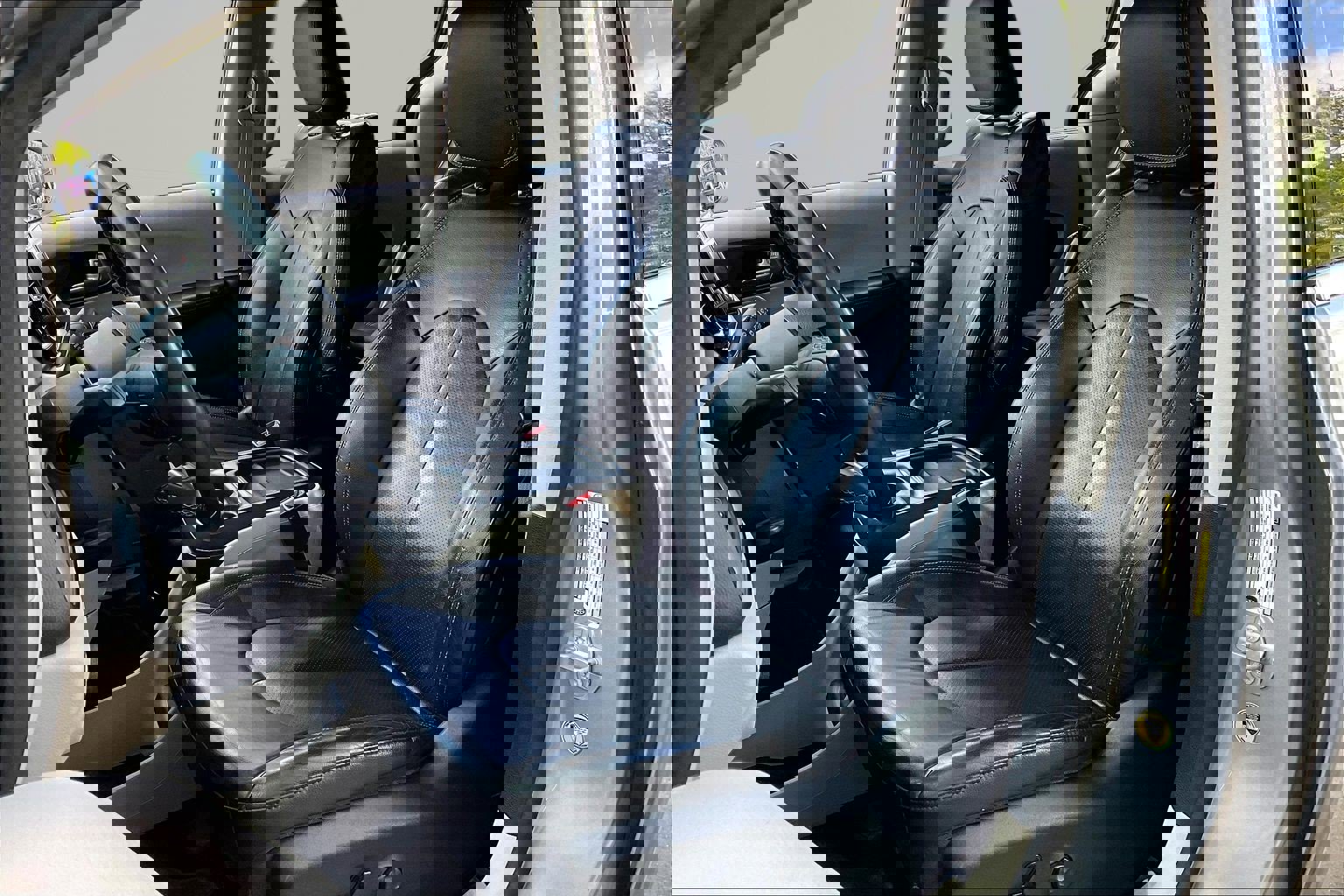 Used 2018 Chrysler Pacifica Touring-L image 19