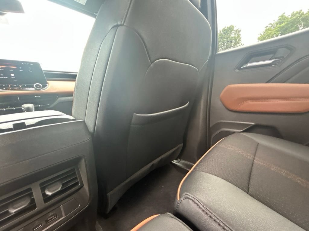 New 2026 GMC Canyon AT4 w/ Nightfall Essentials Package AWD/4WD image 50