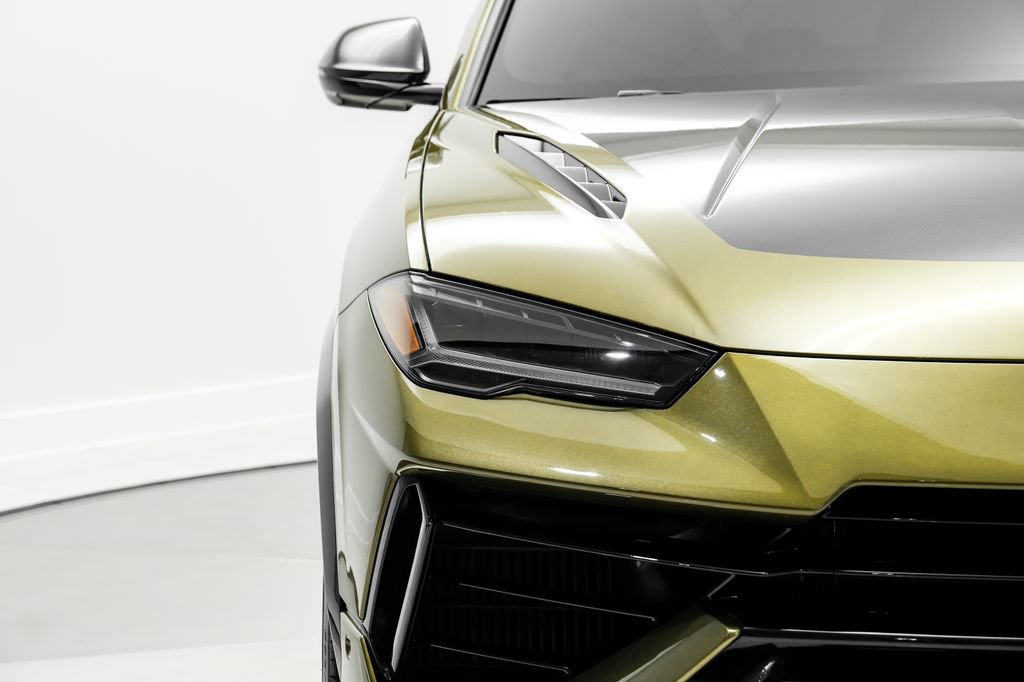 Used 2023 Lamborghini Urus Performante AWD/4WD image 59