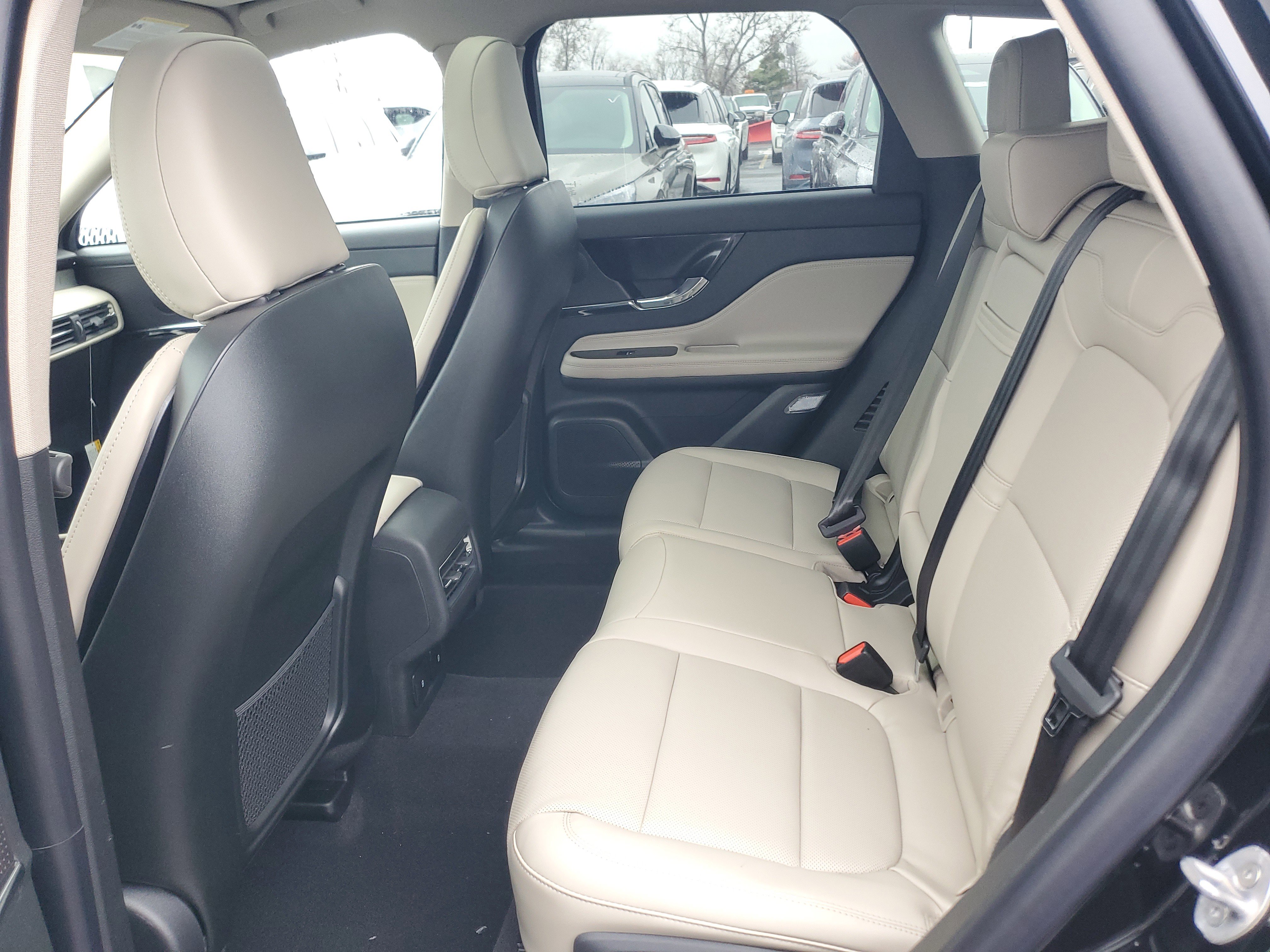 New 2026 Lincoln Corsair Premiere image 25