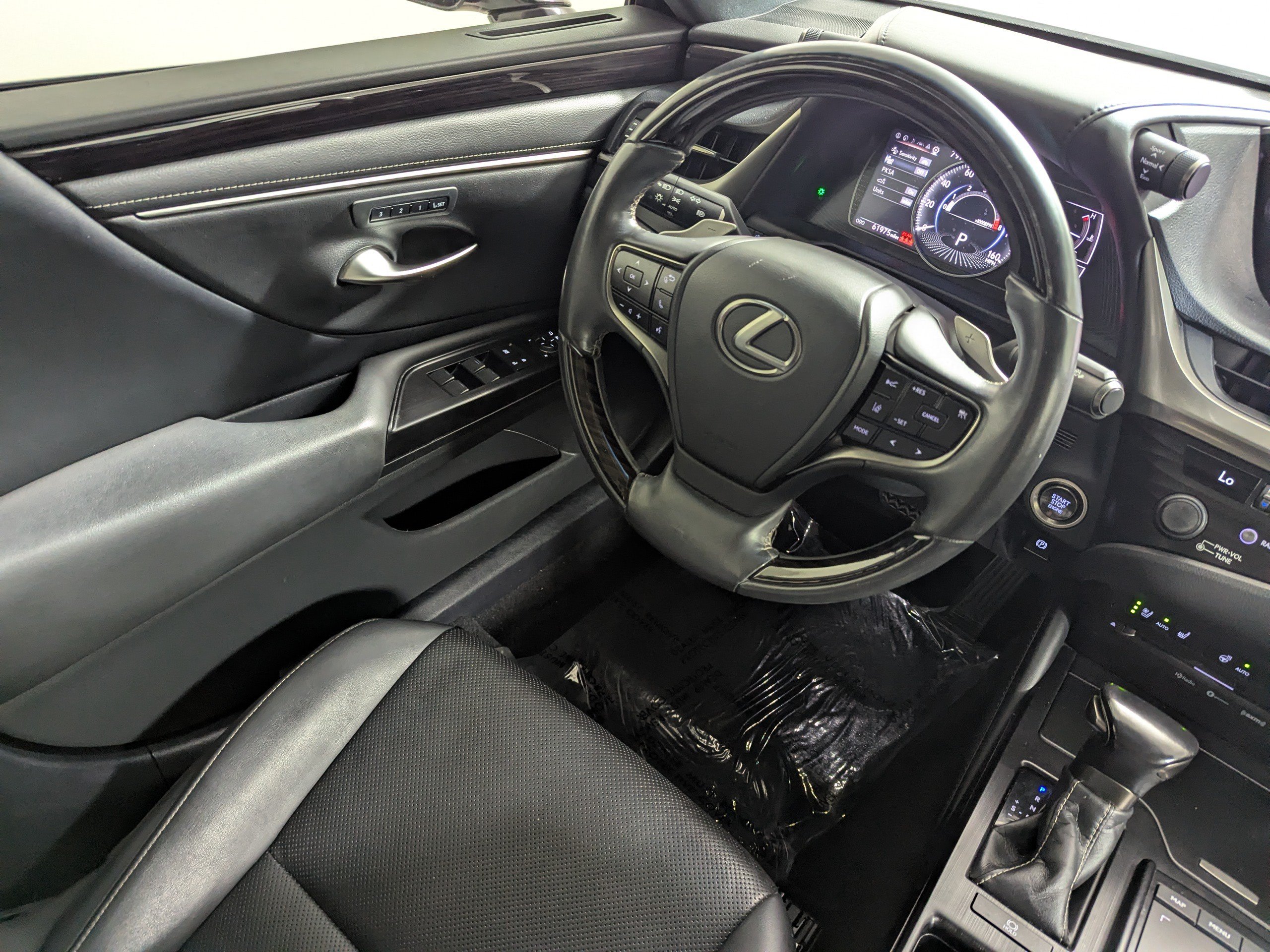 Used 2020 Lexus ES 350 w/ Premium Package FWD image 9