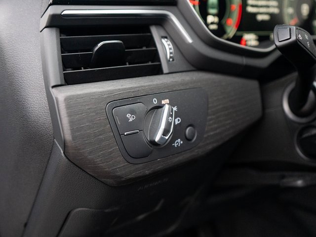 Used 2023 Audi A4 2.0T Premium Plus w/ Premium Plus Package image 29