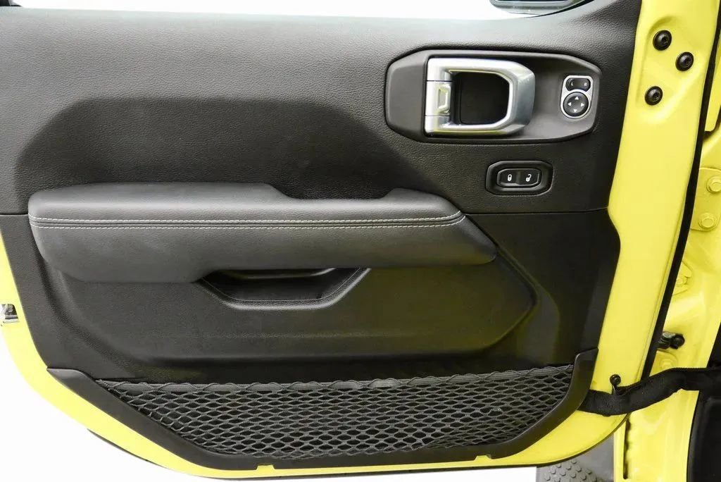 Used 2023 Jeep Wrangler Sahara w/ LED Lighting Group image 19